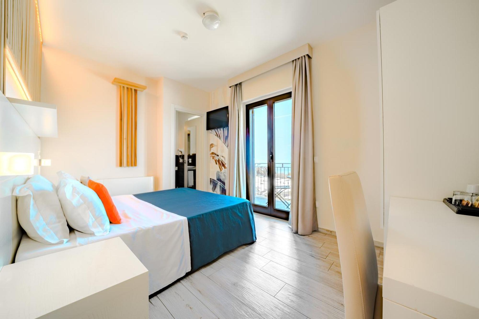 Double Room Sea View